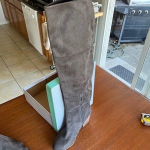 Gorgeous gray suede over the knee boots 13